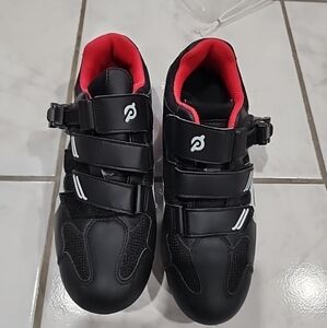 Peloton Black and Red Athletic Cycling Shoes with Velcro Strap Size 40